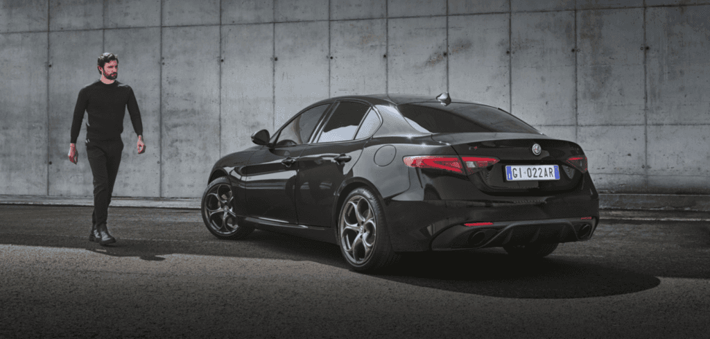2023 Alfa Romeo Giulia Estrema