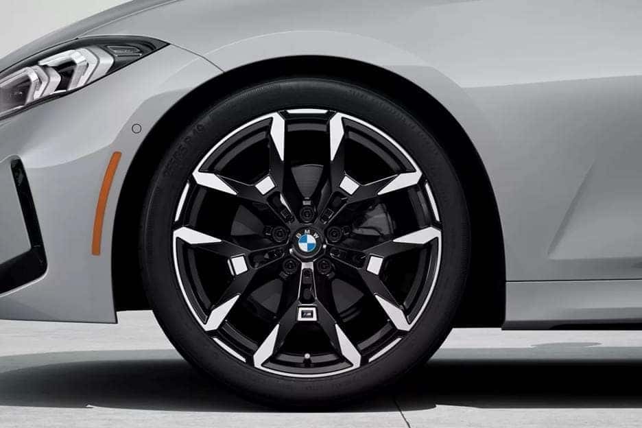 BMW 3 Series Exterior