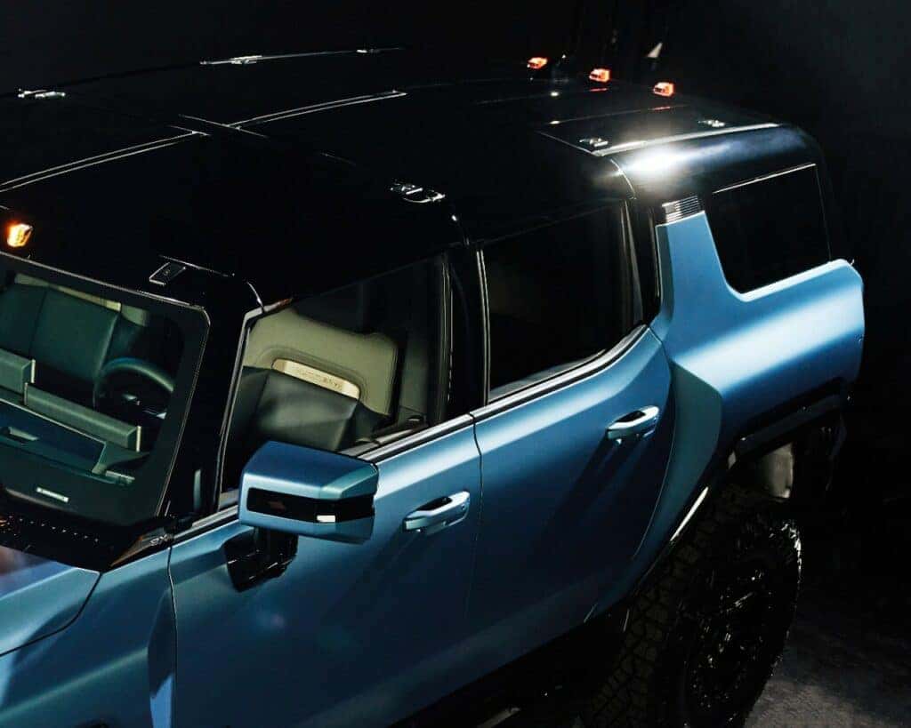 Overhead view of the 2024 GMC HUMMER EV Omega Edition SUV’s Infitinty Roof with Transparent Sky Panels.