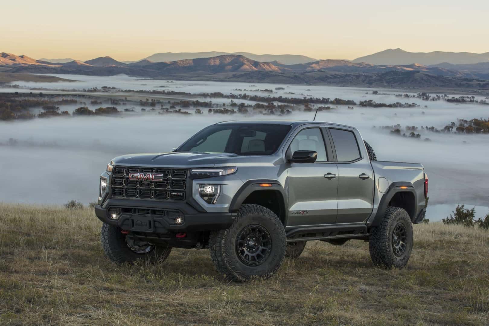 The Glorious Side View Of 2024 GMC Canyon AT4