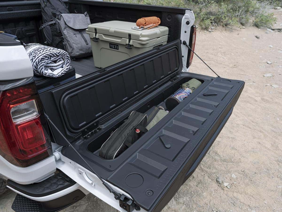 GMC Canyon AT4 Tailgate Storage
