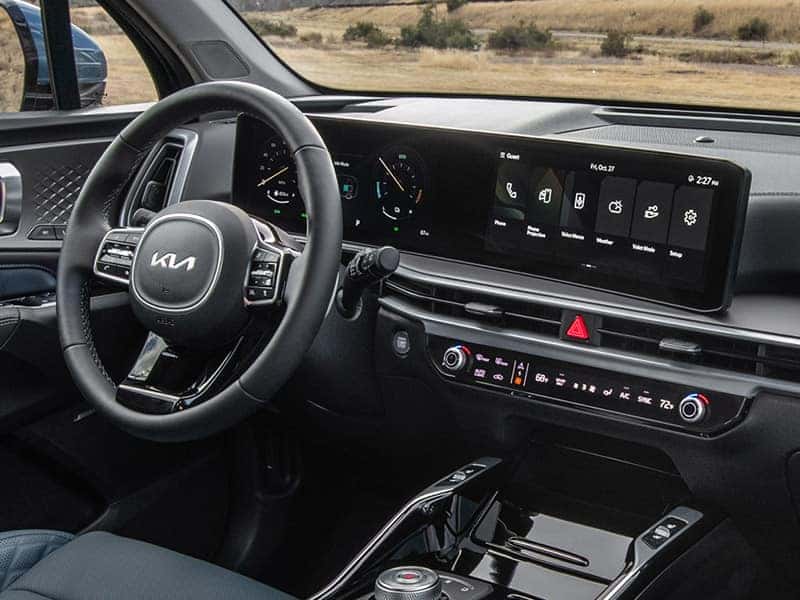 New 2025 Kia Sorento HEV Hybrid Midsize SUV Interior Comfort Features and Technology