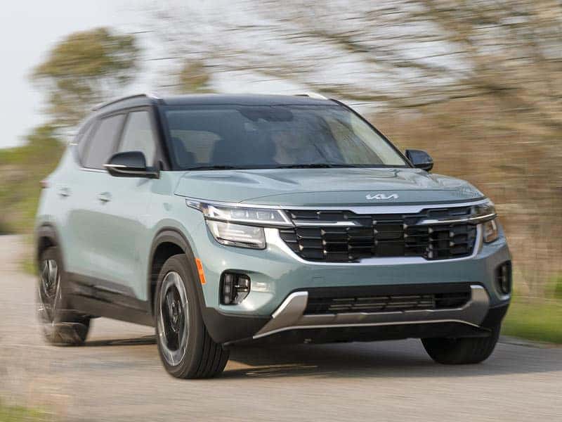 New 2025 Kia Seltos Compact SUV Engine Performance and Powertrain