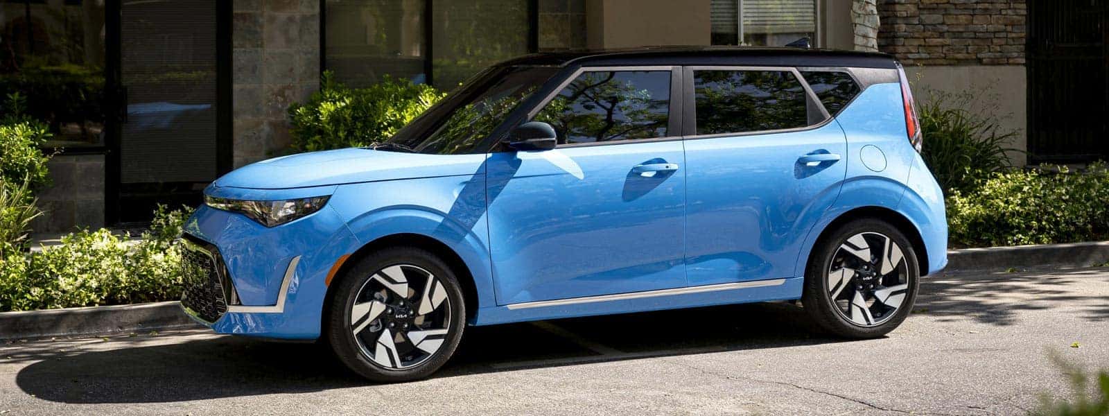 Lease or Finance New 2025 Kia Soul Compact Crossover SUV in Alpharetta near Cumming Kennesaw and Duluth Georgia