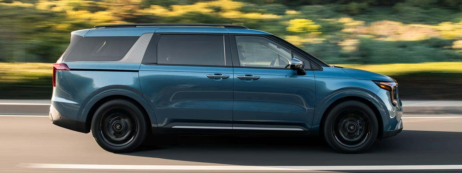 Lease or Finance New 2025 Kia Carnival MPV Minivan in Alpharetta near Cumming Kennesaw and Duluth Georgia
