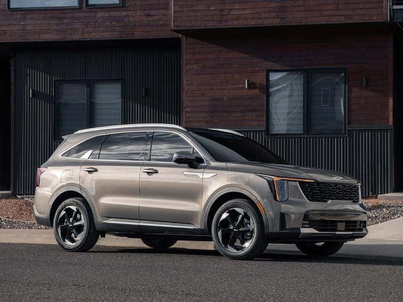 New 2025 Kia Sorento Plug-In Hybrid PHEV Midsize AWD SUV Engine Performance and Powertrain