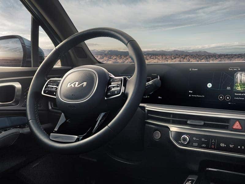 New 2025 Kia Sorento Plug-In Hybrid PHEV Midsize AWD SUV Interior Comfort Features and Technology