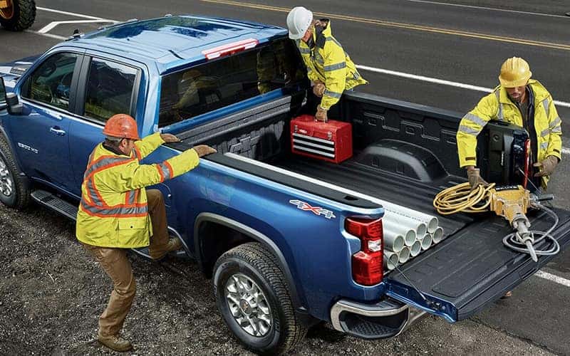 Heavy-Duty Chevy Silverado Is a Workaholic