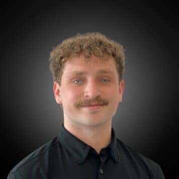 Gavin  Bowling