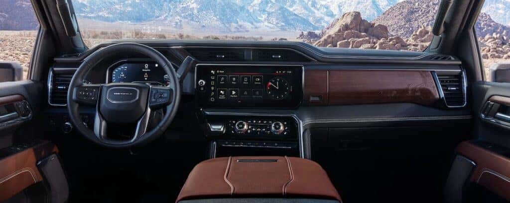 2025 GMC Sierra 2500 Cockpit