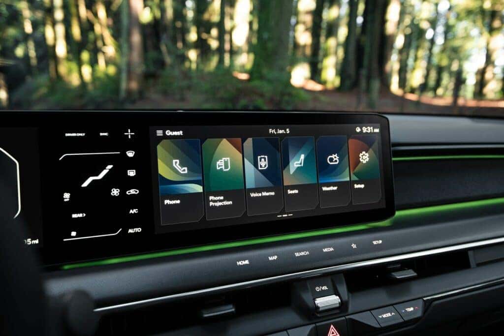 Kia EV9 Front Dash Infotainment