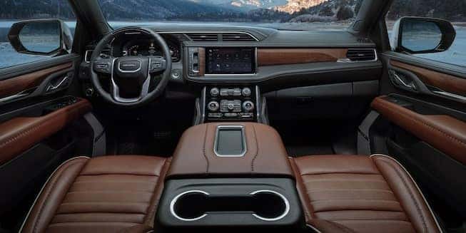 2024-GMC-yukon-interior.