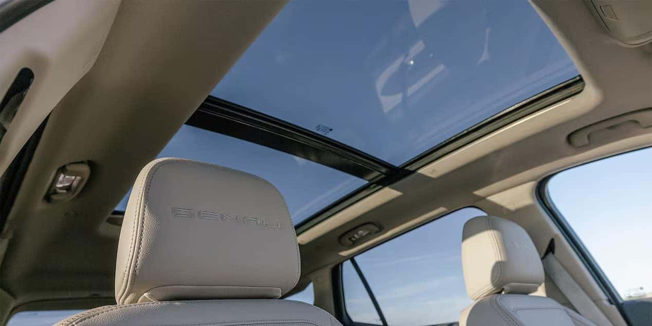 2024-gmc-terrain-denali-interior.