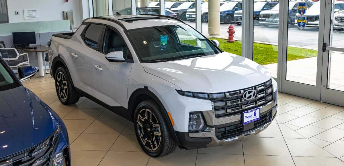 Hyundai Santa Cruz parked in showroom