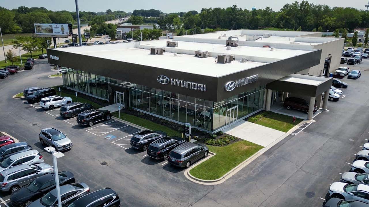 Napleton Palatine Hyundai dealership aerial view near Arlington Heights, IL