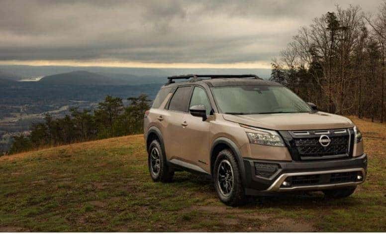 2023 Nissan Pathfinder Rock Creek with Mountains in Background