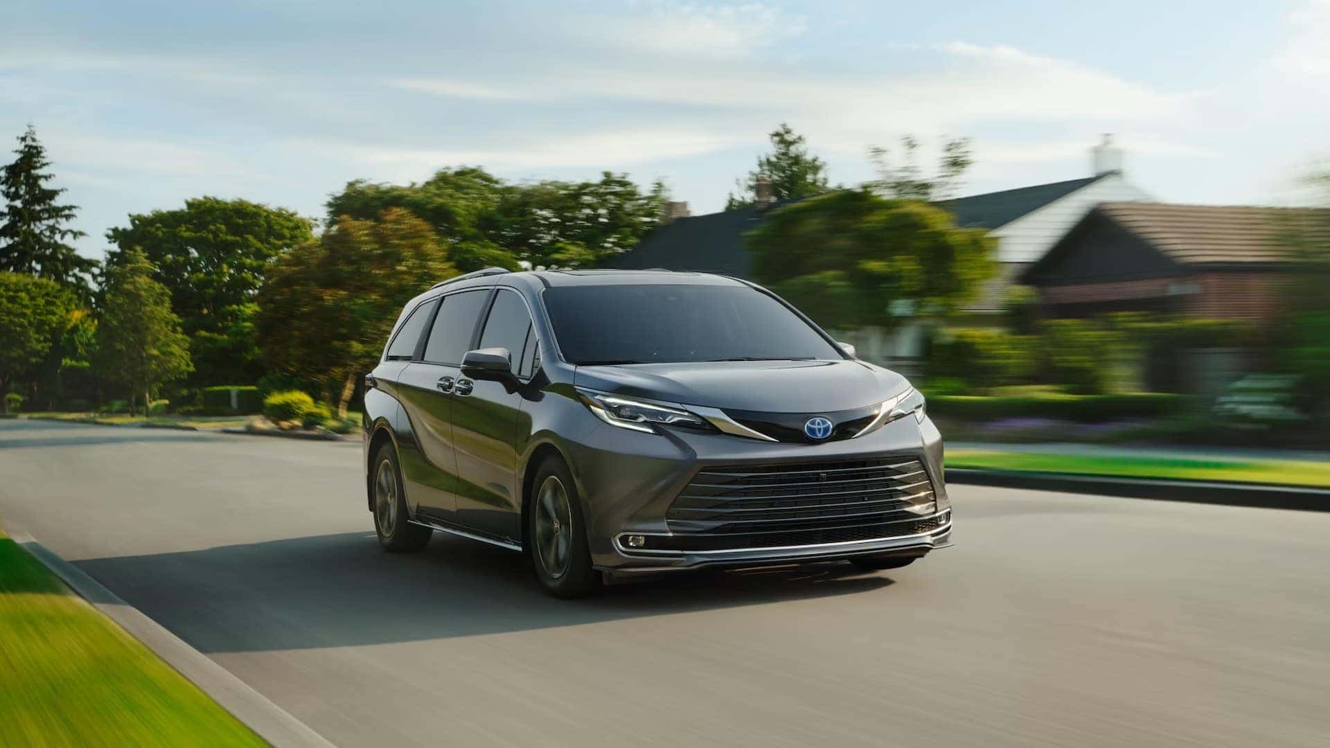 New 2025 Toyota Sienna | Covington, LA | Northshore Toyota