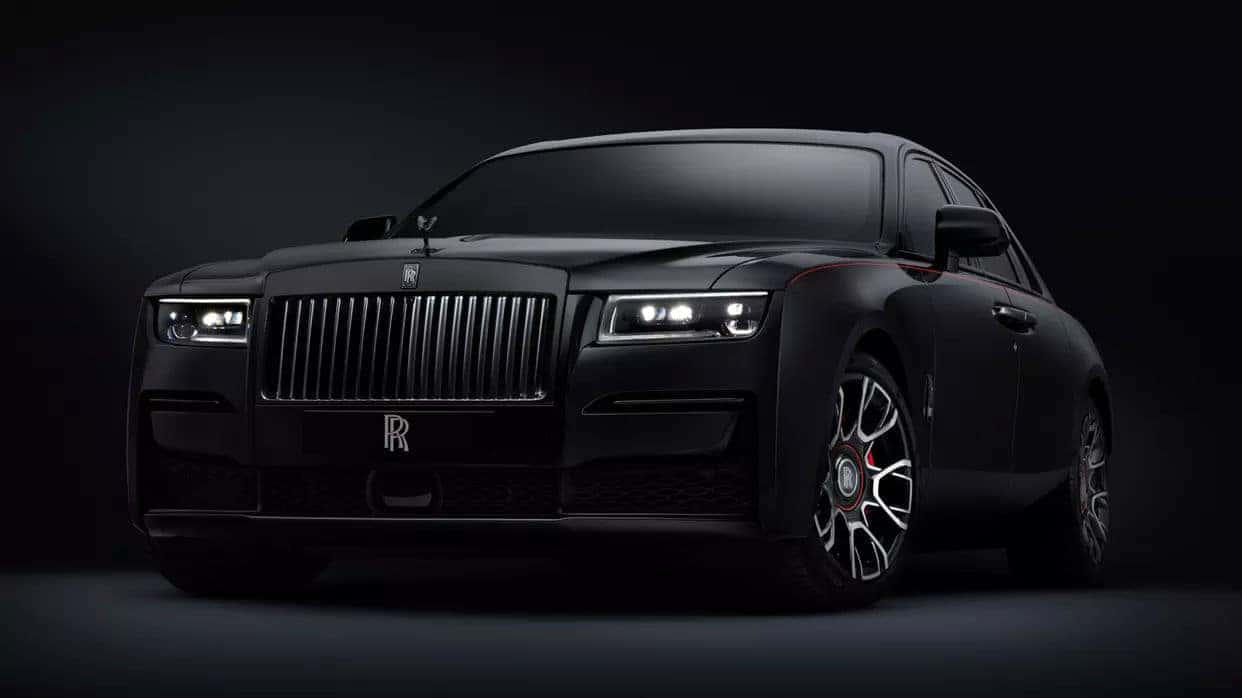 2022 Rolls-Royce Ghost vs. 2023 Rolls-Royce Phantom