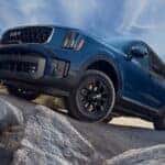 2023 Kia Telluride going off-road on rocky terrain