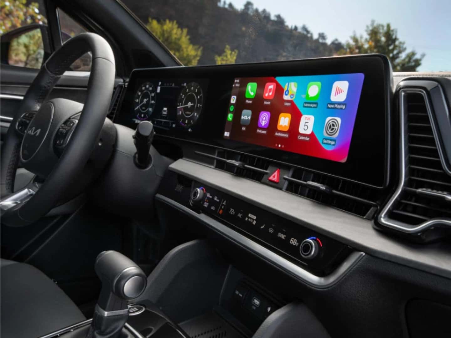 2023 Kia interior with Apple CarPlay at Landers Kia in Little Rock, AR